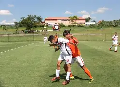 山东鲁能对浙江绿城足协杯直播